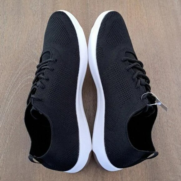 Perry Ellis Tread Sneaker - Color: Black - Size: 8.5 - Picture 6 of 9